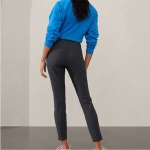Athleta Stellar mid rise slim pant / black sand / 14
